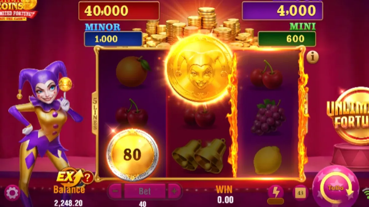 Tampilan visual mesin slot Joker Coins Unlimited Fortune dengan simbol buah dan Joker
